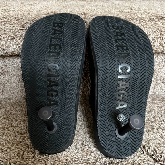 Balenciaga Women's Mallorca Slide PVC Jelly Logo Buckle Sandals. - Picture 11 of 14